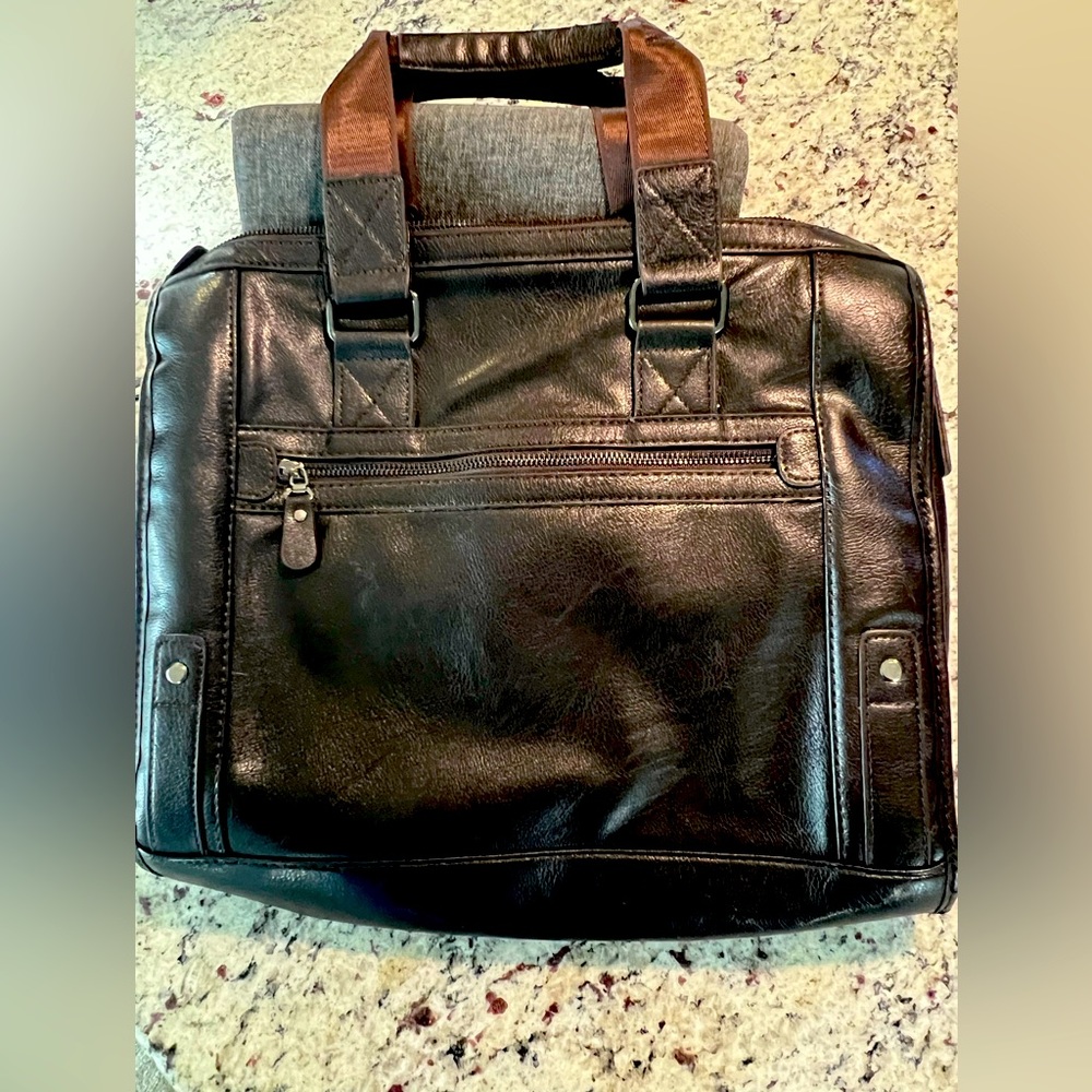 NWT Unisex Baillr Genuine Leather Tote - Picture 2 of 4